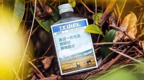 1 345 江小白的文案过气了？
